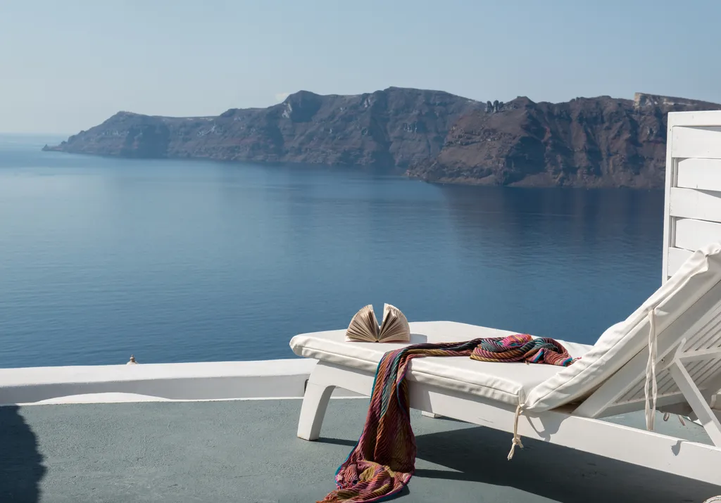 JUNIOR SUITE STANDARD Room, La Perla Villas and Suites, Santorini