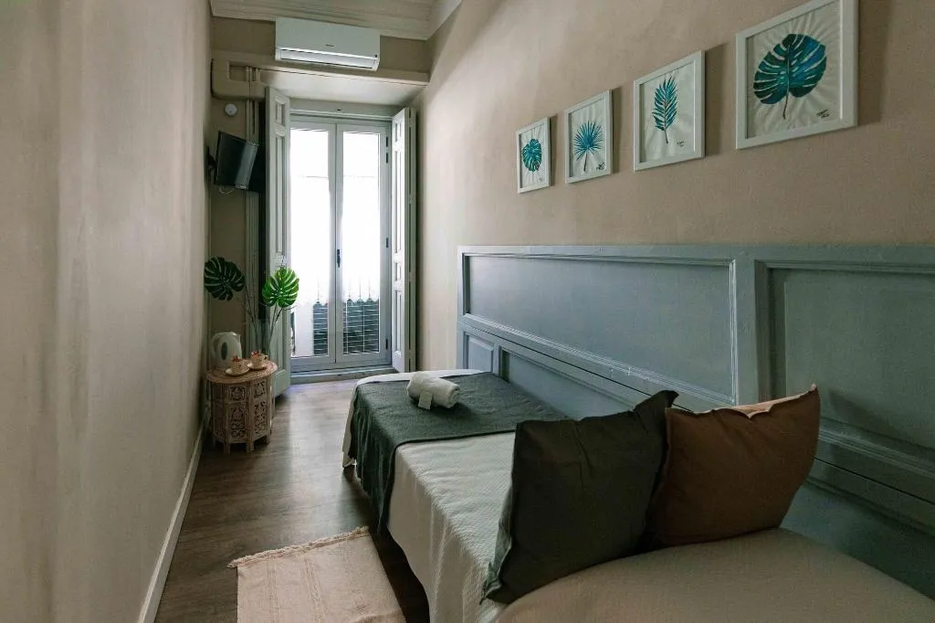 Room, El Hostall, Madrid
