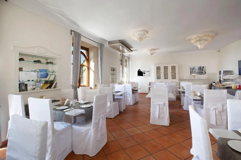 Restaurant, Hotel Herculaneum, Naples