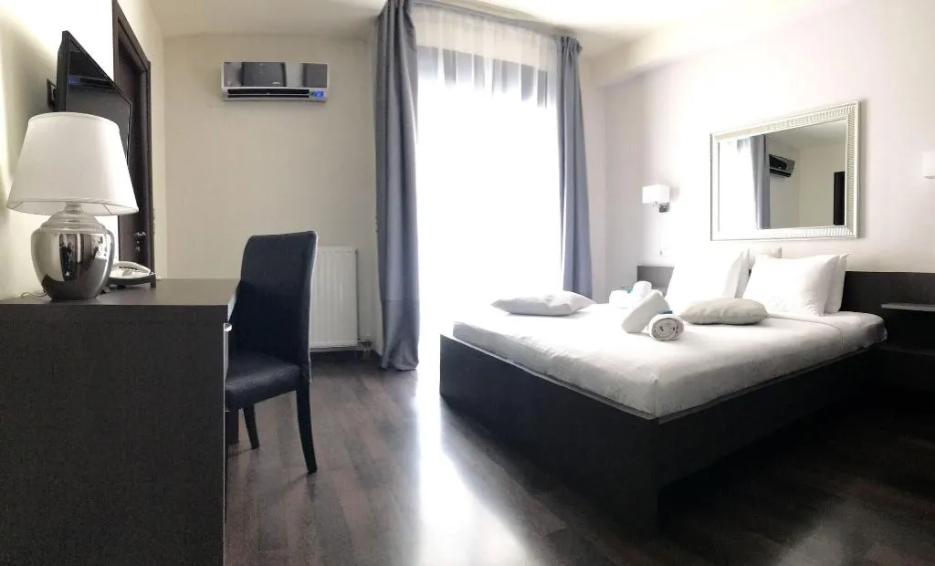 Room, Athens Luxury Suites, Athens