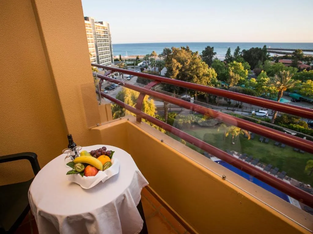 SUITE WITH BALCONY Room, Dom Pedro Marina, Algarve
