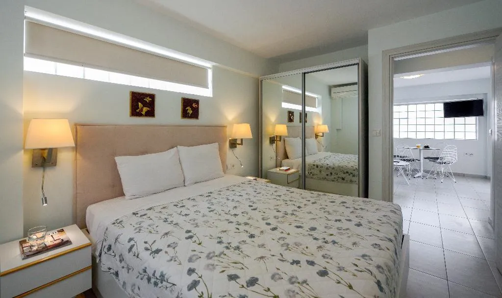 APARTMENT STANDARD Room, Elpiniki Luxury Apartments, Thessaloniki