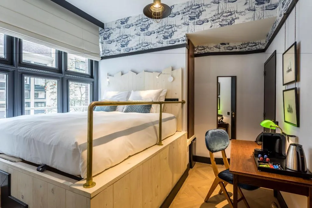 Room, The Hendrick S Hotel, Amsterdam