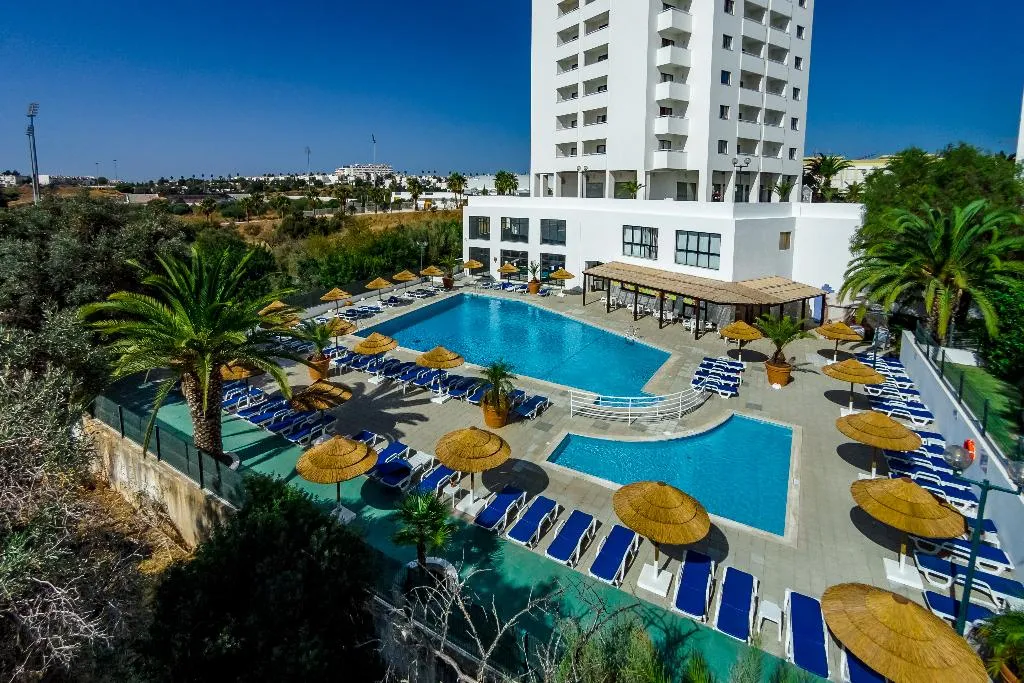 General view, Janelas do Mar, Algarve