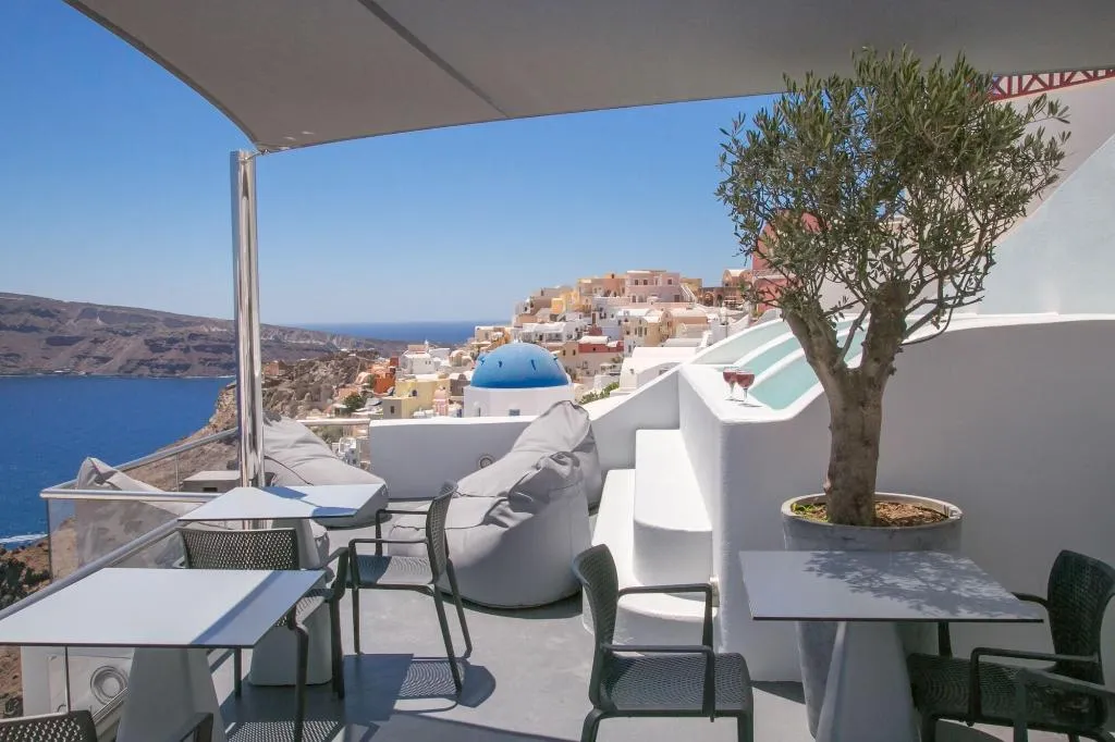 Sports and Entertainment, Theodora Suites - Adults Only, Santorini