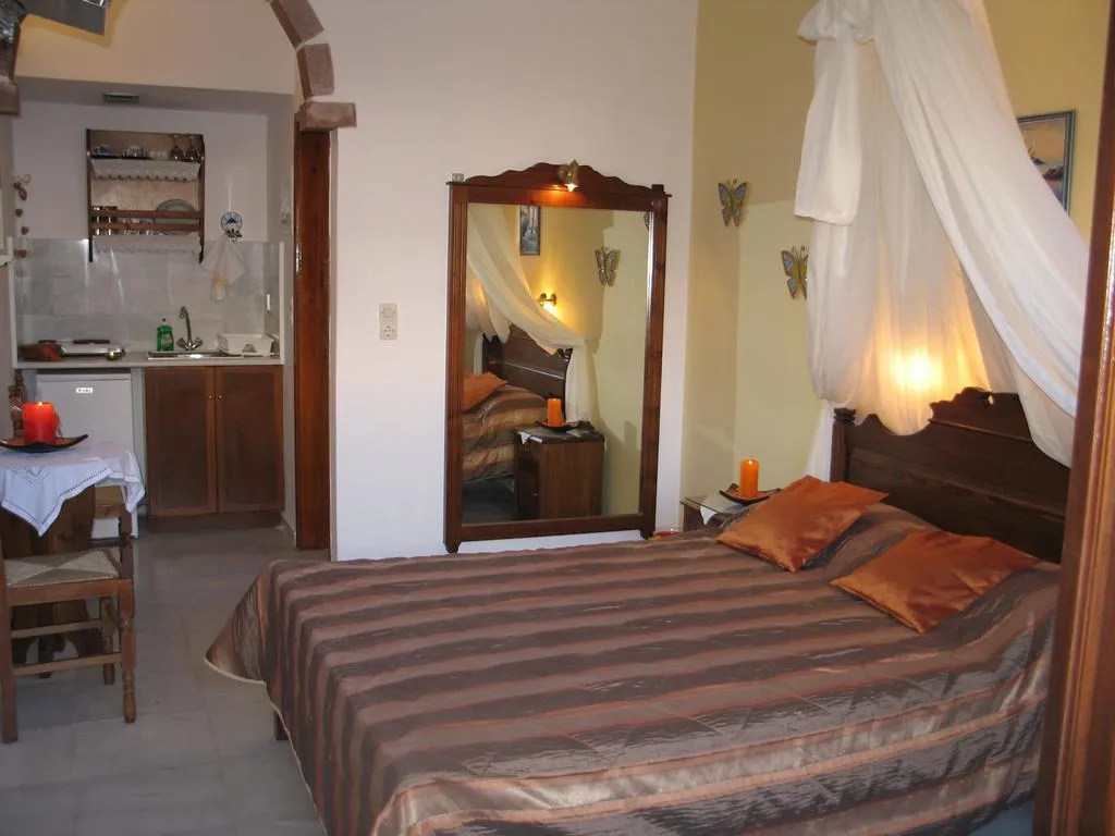 General view, Merovigliosso Studios and Apts., Santorini