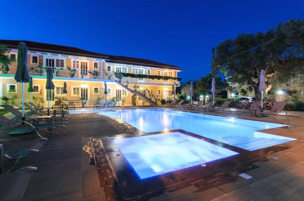 Sports and Entertainment, Artemis Room, Zante