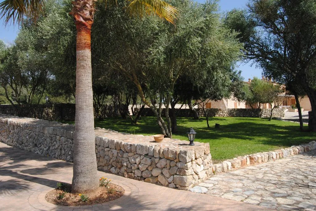 General view, Hotel Rural Es Riquers, Majorca