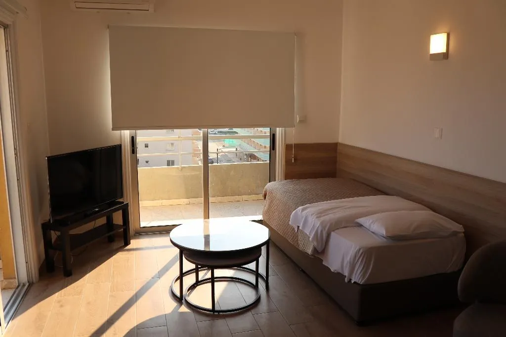 APARTMENT ONE BEDROOM Room, Sunflower Hotel Apts, Cyprus