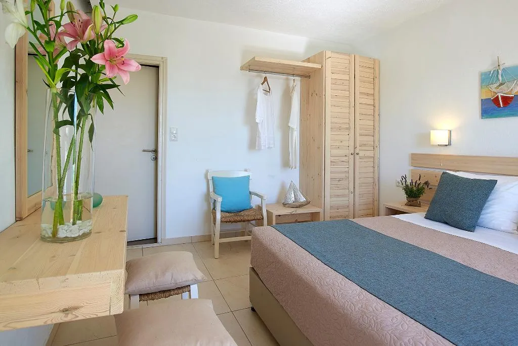 Double or Twin DELUXE GARDEN VIEW Room, Coriva Beach Hotel & Bungalows by chc group, Crete