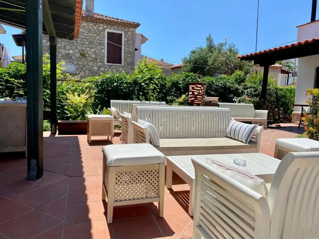 Bar, Eden, Halkidiki