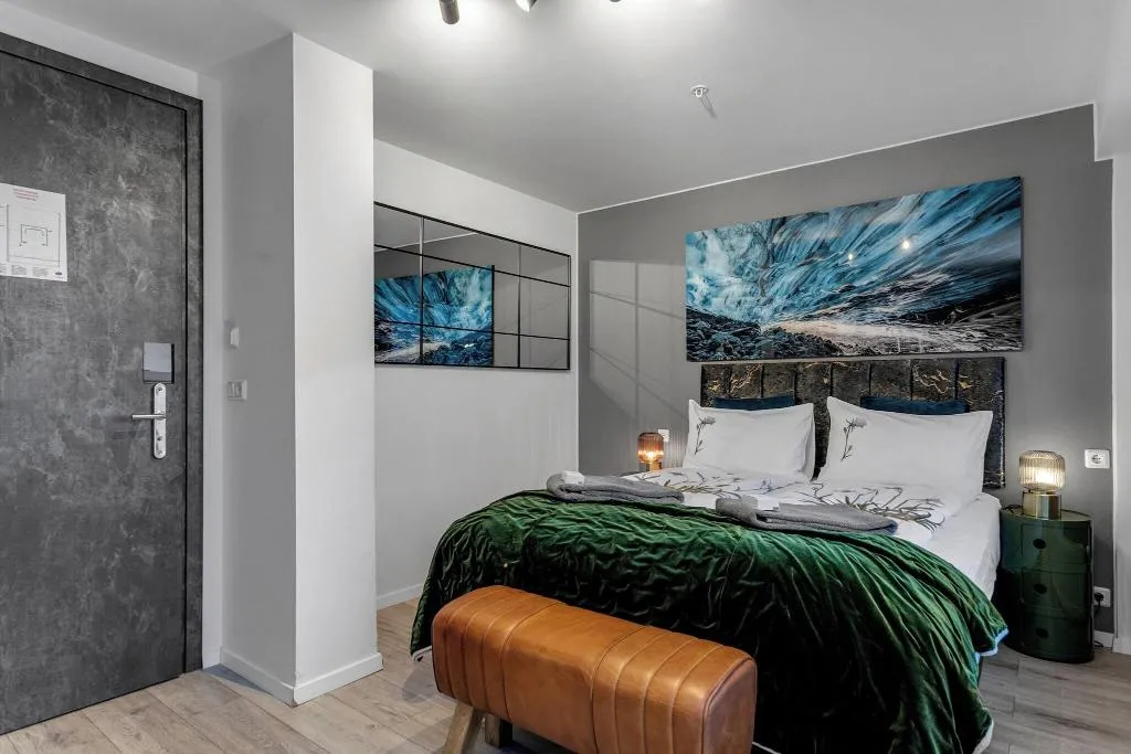 TWIN WITH VIEWS Room, City Center Hotel, Reykjavik