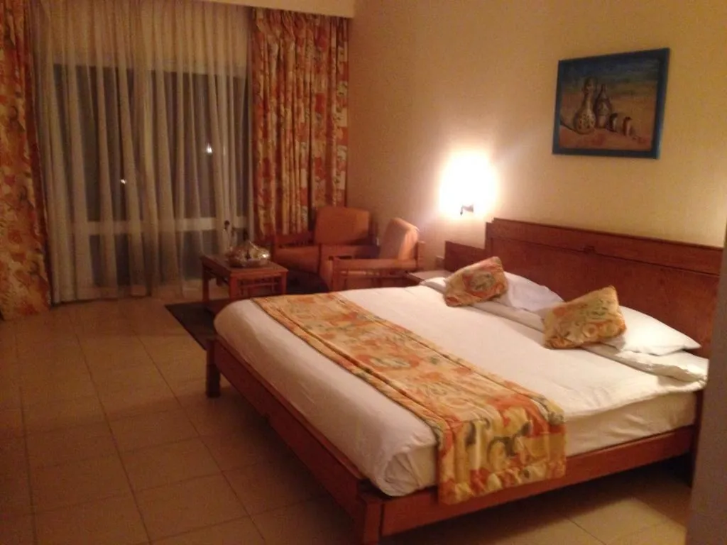 FAMILY ROOM SEA VIEW Room, Le Mirage New Tiran, Red Sea Riviera