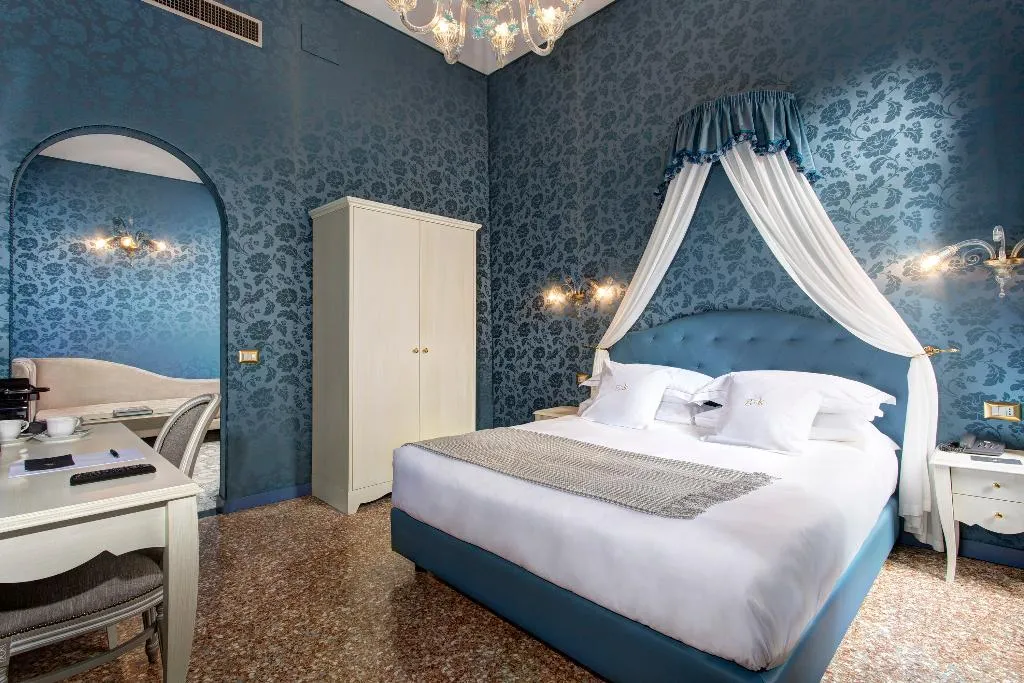 JUNIOR SUITE STANDARD Room, Gkk Exclusive Private Suites Venice, Venice