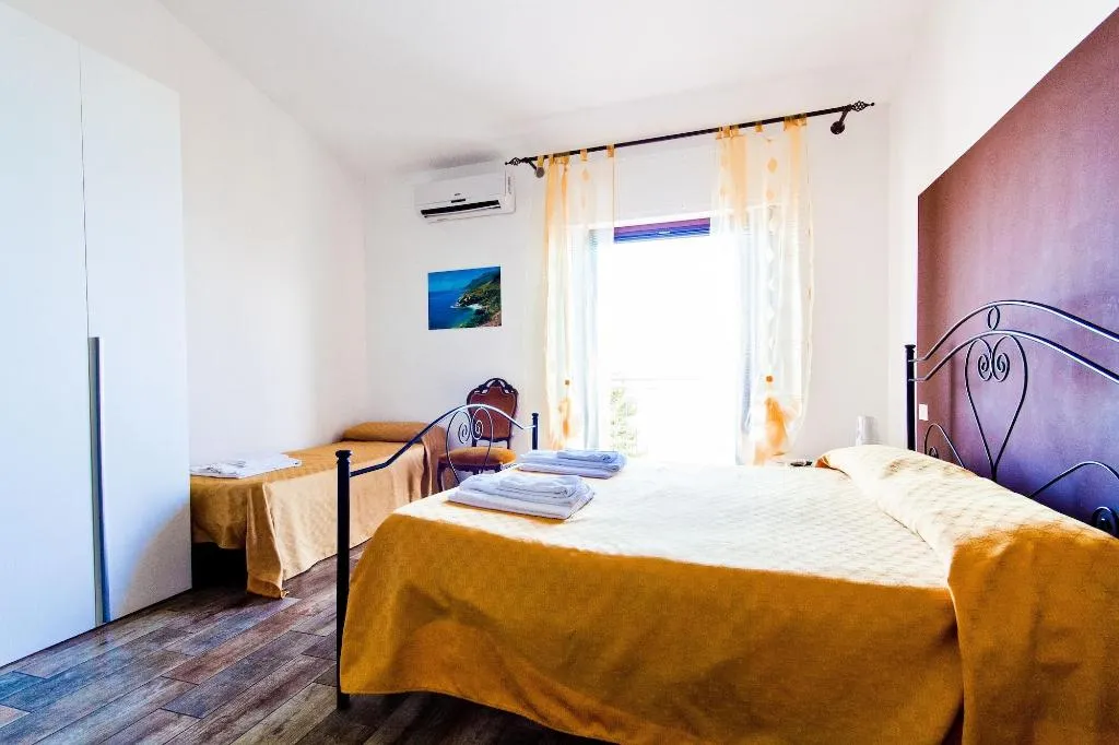 Room, B&B A Mare, Palermo