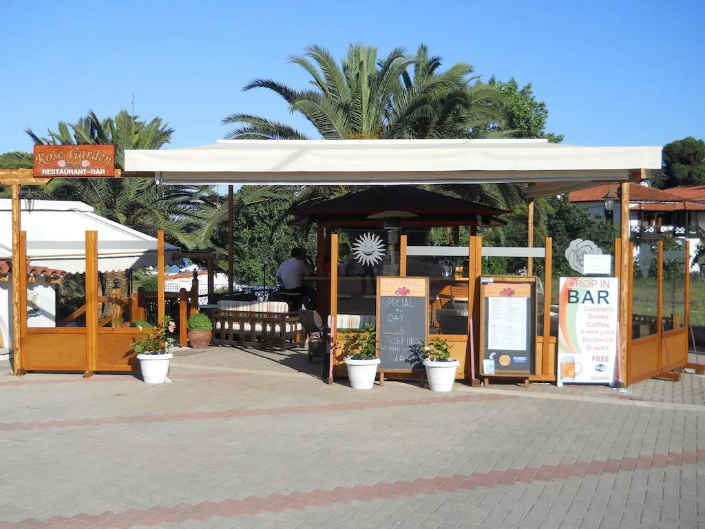 General view, Vontzos, Skiathos