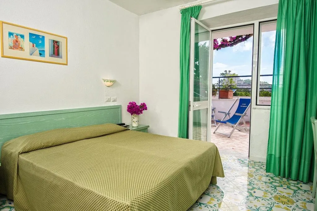 DOUBLE STANDARD Room, Parco Cartaromana, Naples
