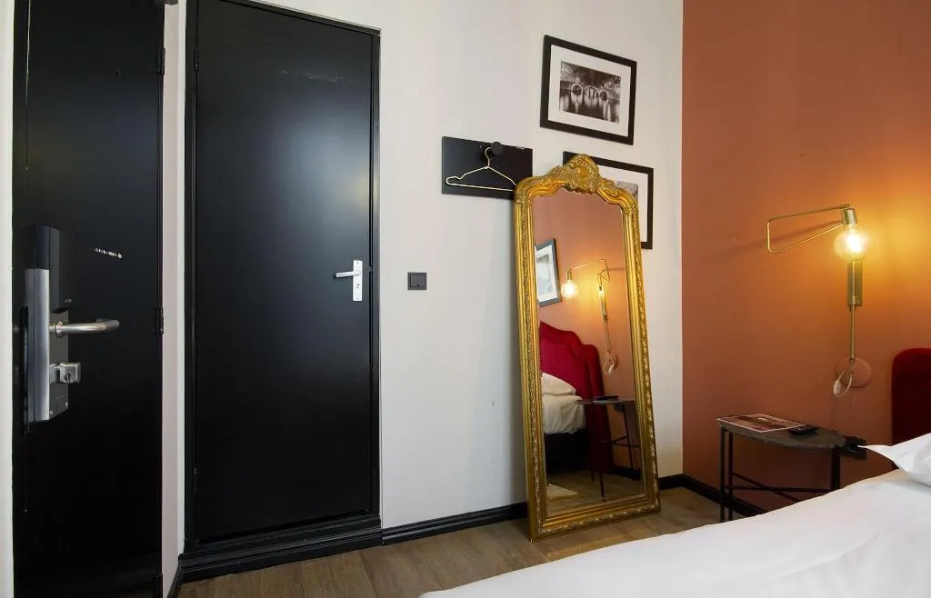 Room, Mr. Monkey Amsterdam, Amsterdam