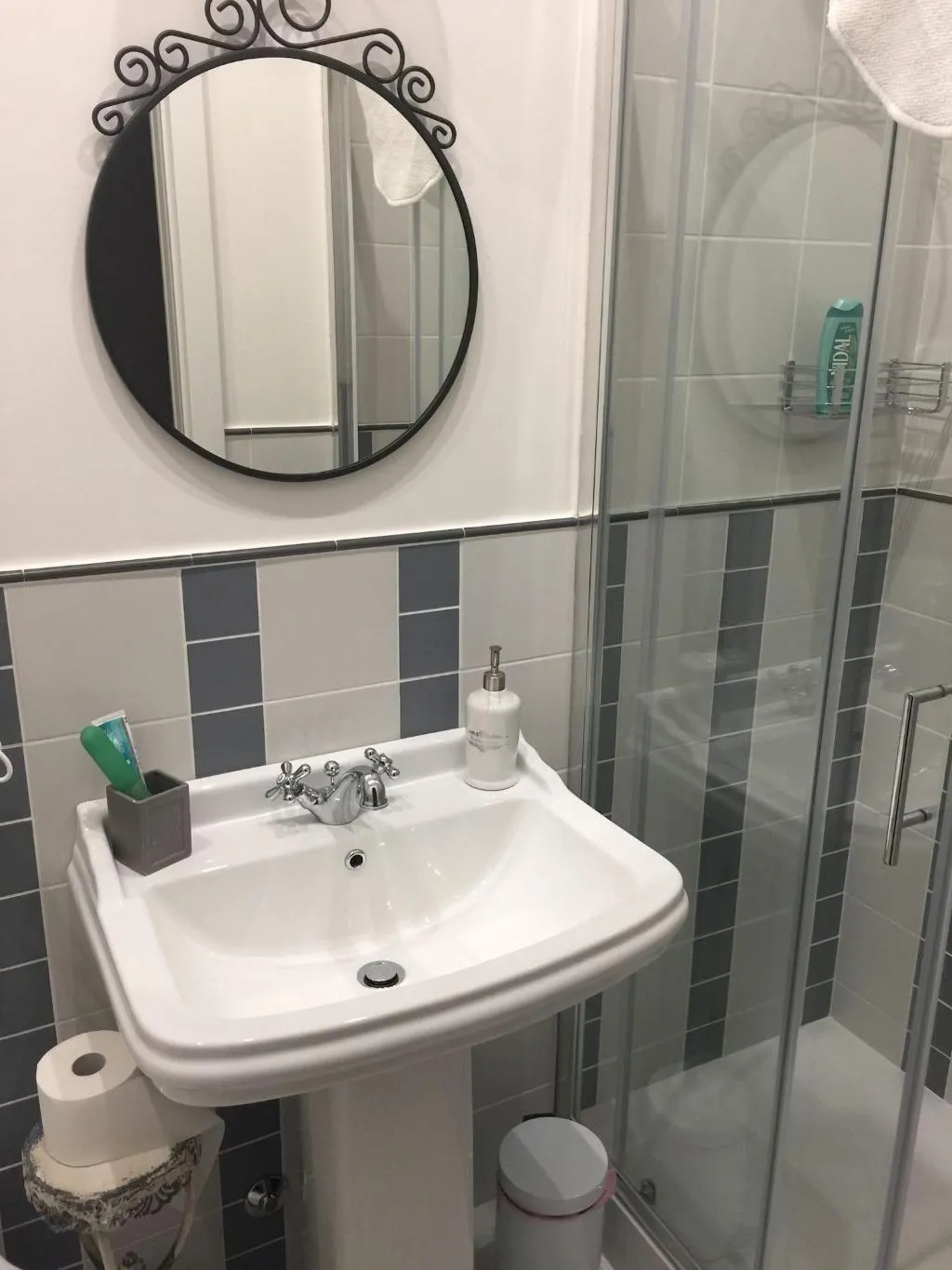 Room, La Piazzetta Delle Regine, Rome