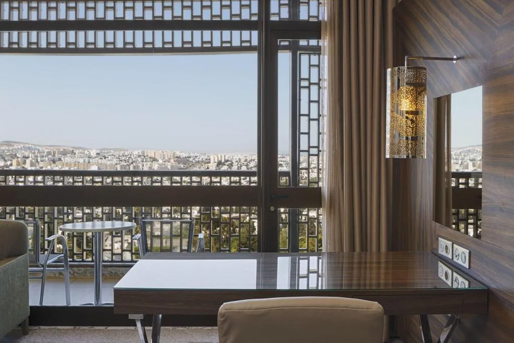 DOUBLE DELUXE WITH BALCONY Room, Sheraton Tunis, Tunisia