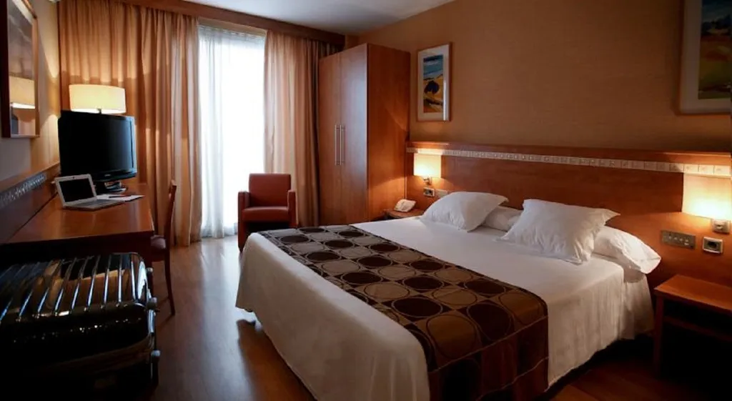 TWIN STANDARD Room, Class Valls, Costa Brava