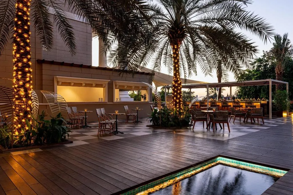 Restaurant, Westin Mina Seyahi Beach Resort & Marina, Dubai