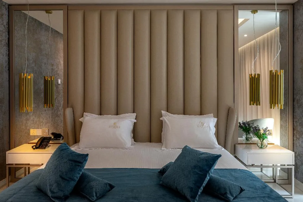SUITE SEA FRONT Room, Chrysomare Beach Hotel & Resort, Cyprus