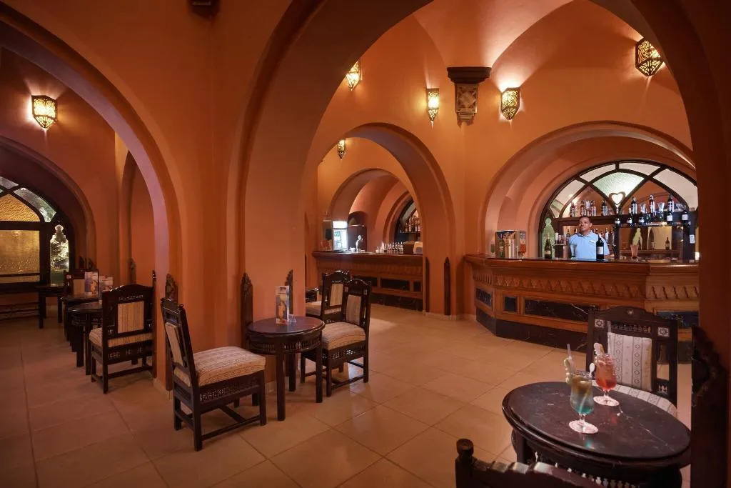 Bar, Arabella Azur Resort, Red Sea Riviera