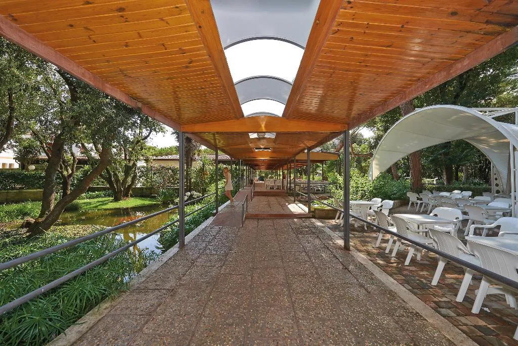 Bar, Baia Domizia Camping Village, Naples