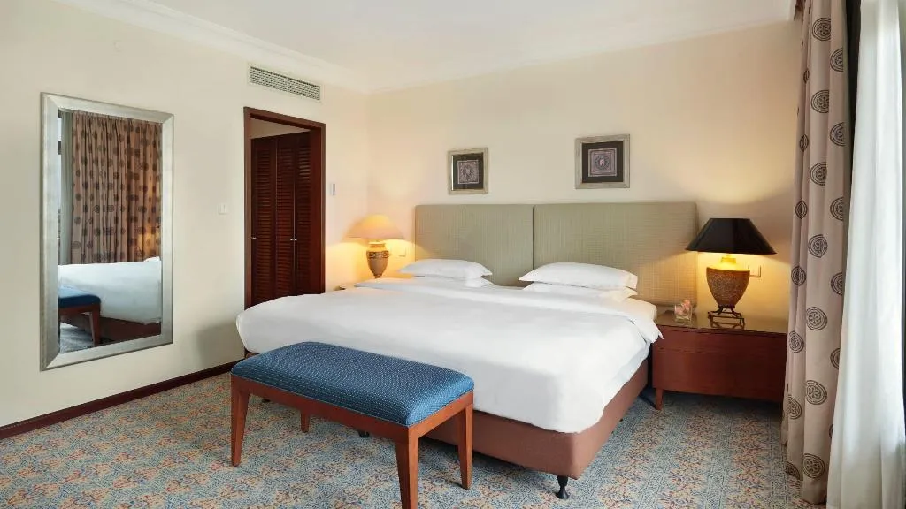 DOUBLE DELUXE KING BED Room, Hyatt Regency Thessaloniki, Halkidiki