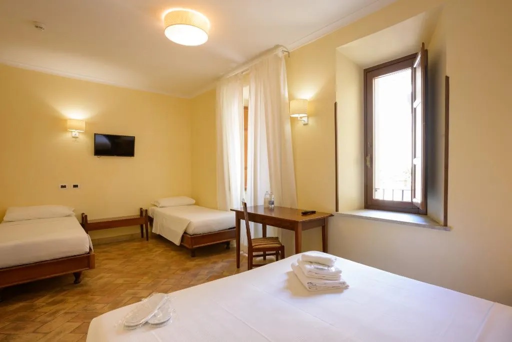 QUADRUPLE STANDARD Room, Hotel Casa I Cappuccini, Rome