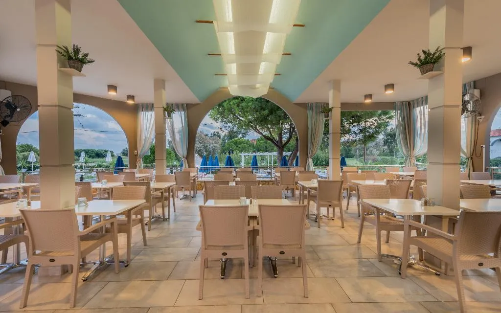 Restaurant, Dennys Inn, Zante