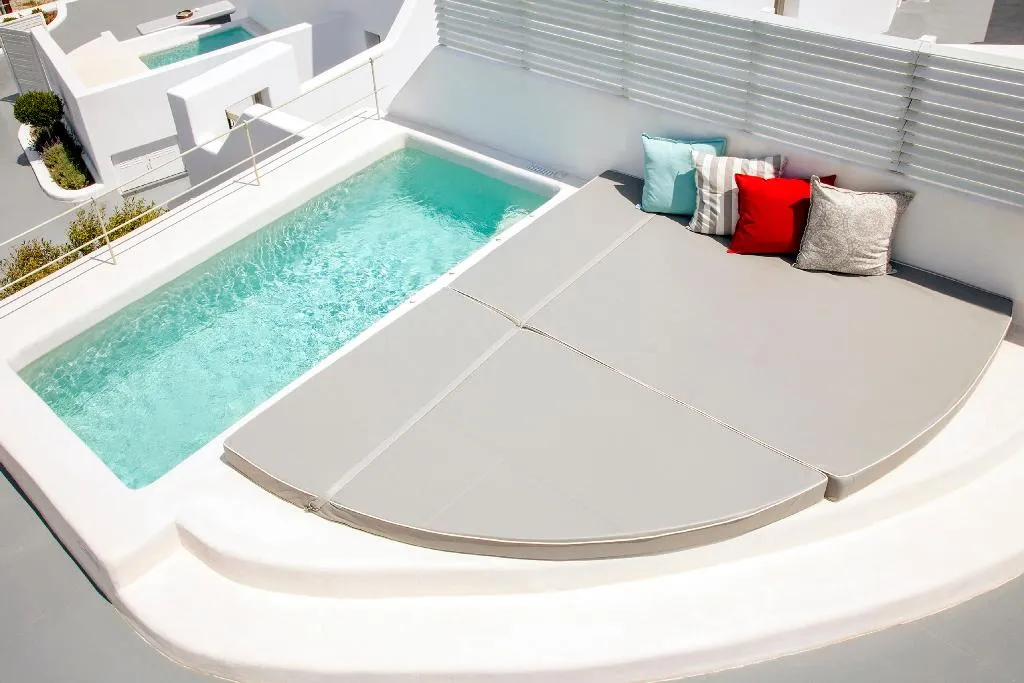 VILLA DELUXE WITH PRIVATE POOL Room, Cape 9, Santorini