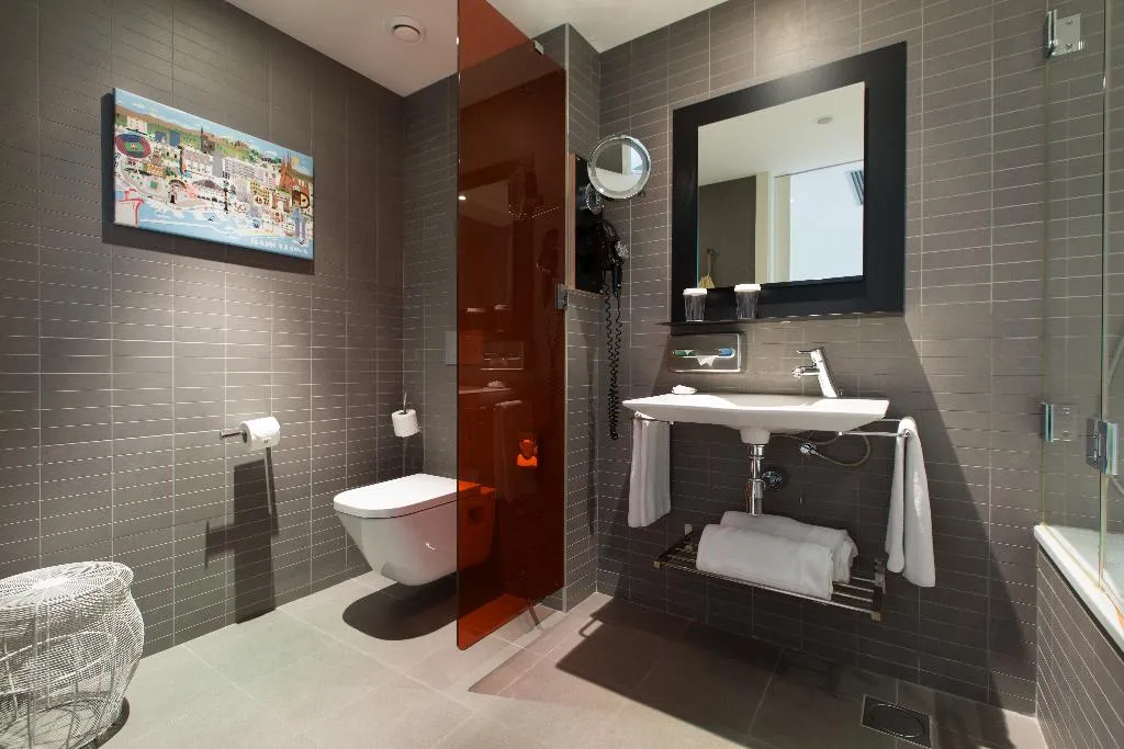 Room CONNECTING ROOM Room, Vincci Bit Hotel, Barcelona