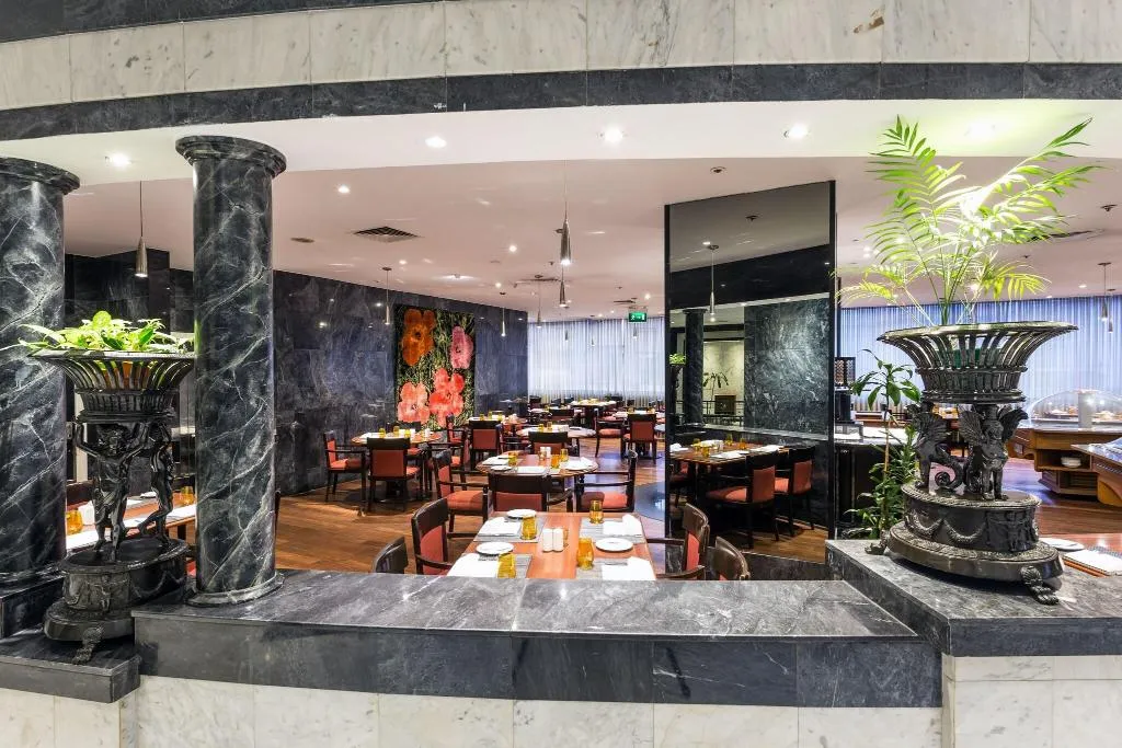 Restaurant, Radisson Blu Hotel, Lisbon, Lisbon