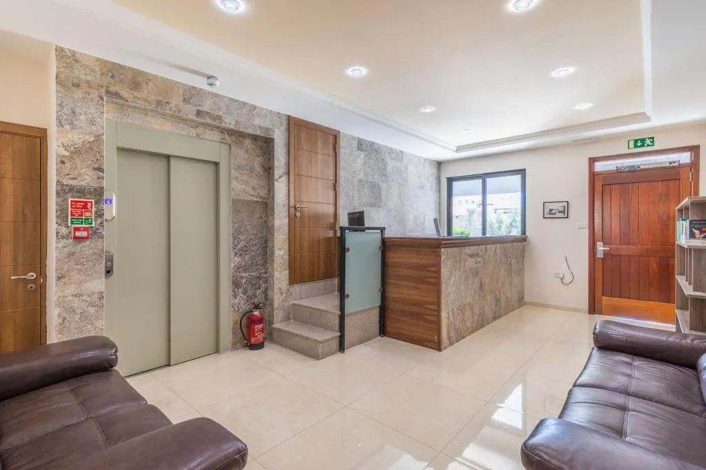 Lobby, Port View Guest House, Malta
