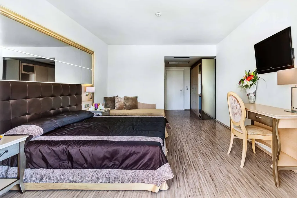 Double or Twin SUPERIOR GARDEN VIEW Room, Elinotel Apolamare, Halkidiki