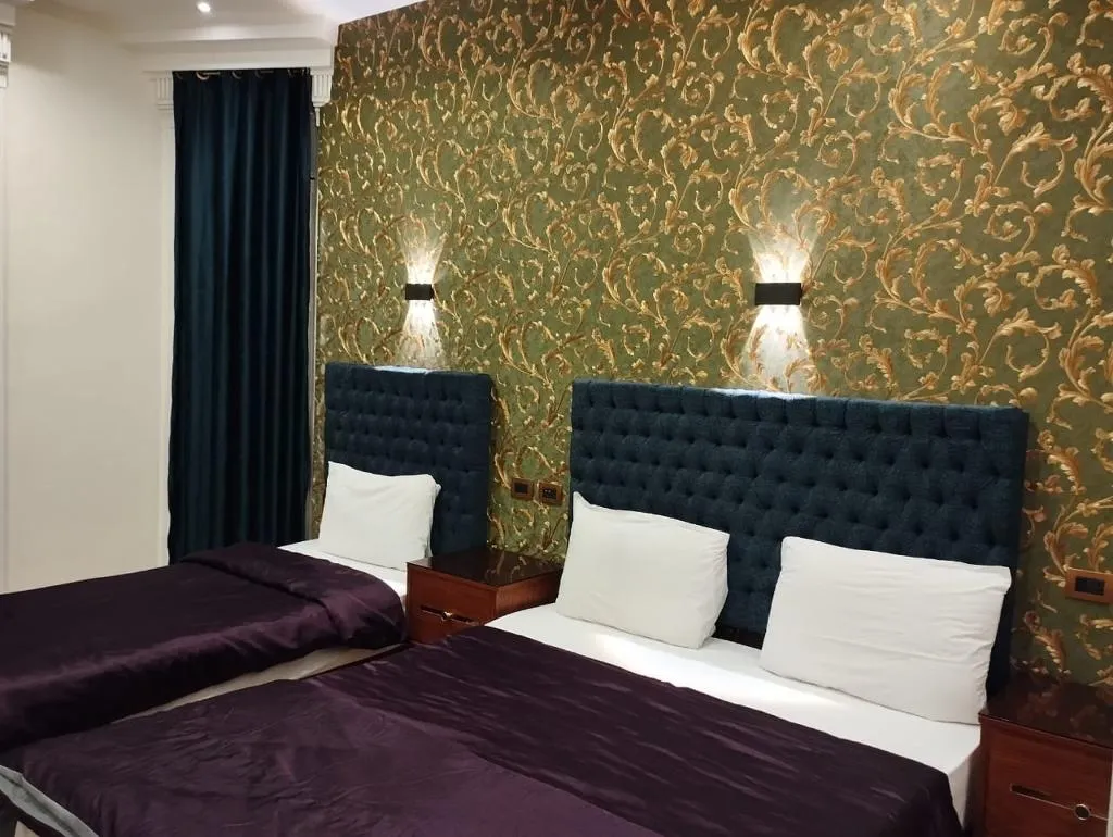 TRIPLE DELUXE Room, Richmond Down Town, Cairo