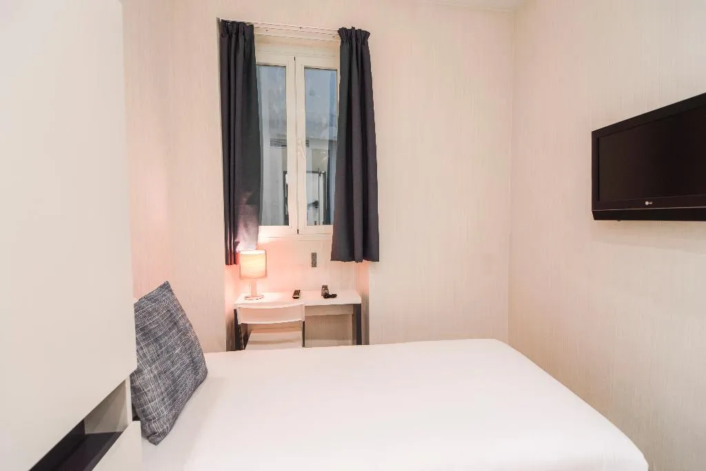 SINGLE STANDARD Room, Petit Palace Canalejas, Seville