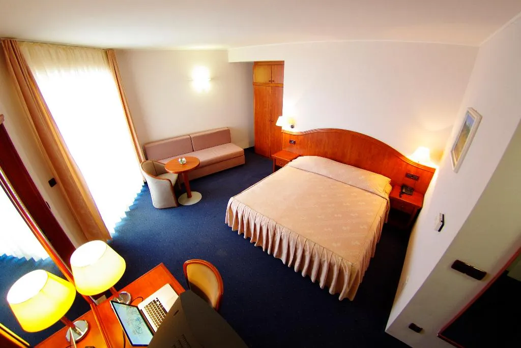 DOUBLE PARK VIEW WITH BALCONY Room, Hotel Villa Marija, Split