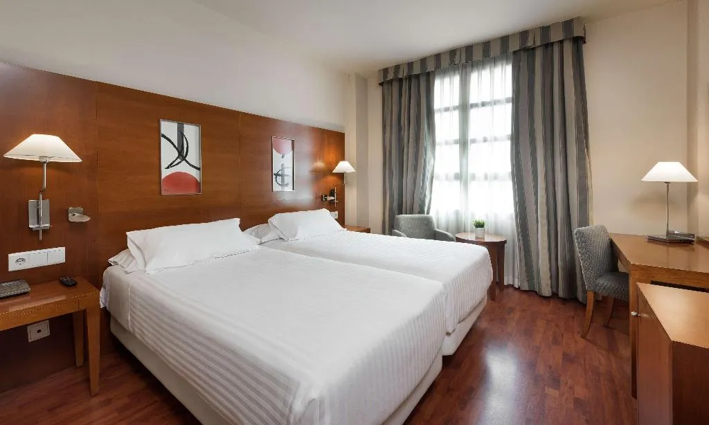 DOUBLE STANDARD Room, NH Valencia Las Artes, Valencia