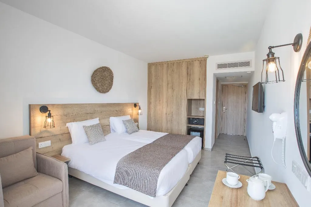 Double or Twin POOL VIEW Room, Bohemian Gardens Hotel, Cyprus