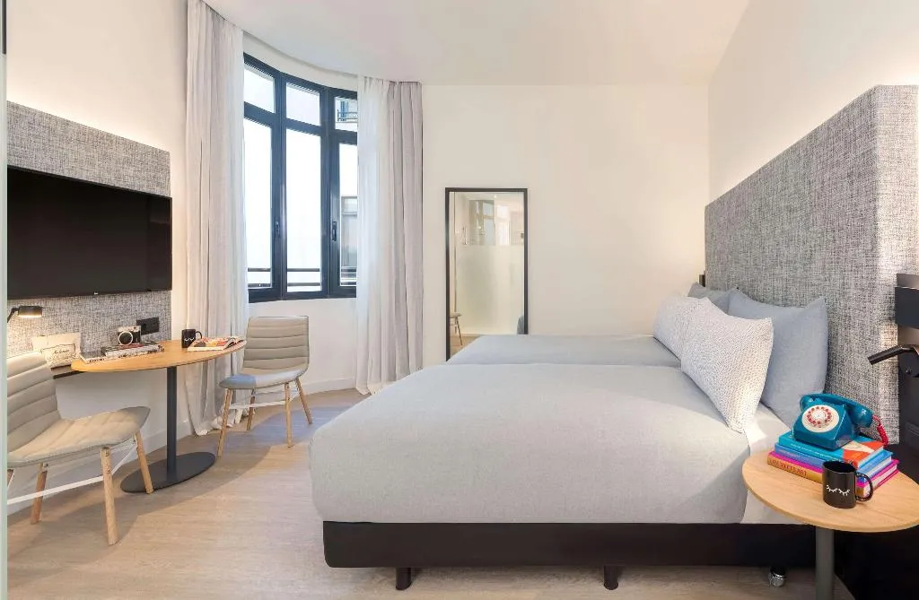 Room, Innside Madrid Gran Via, Madrid
