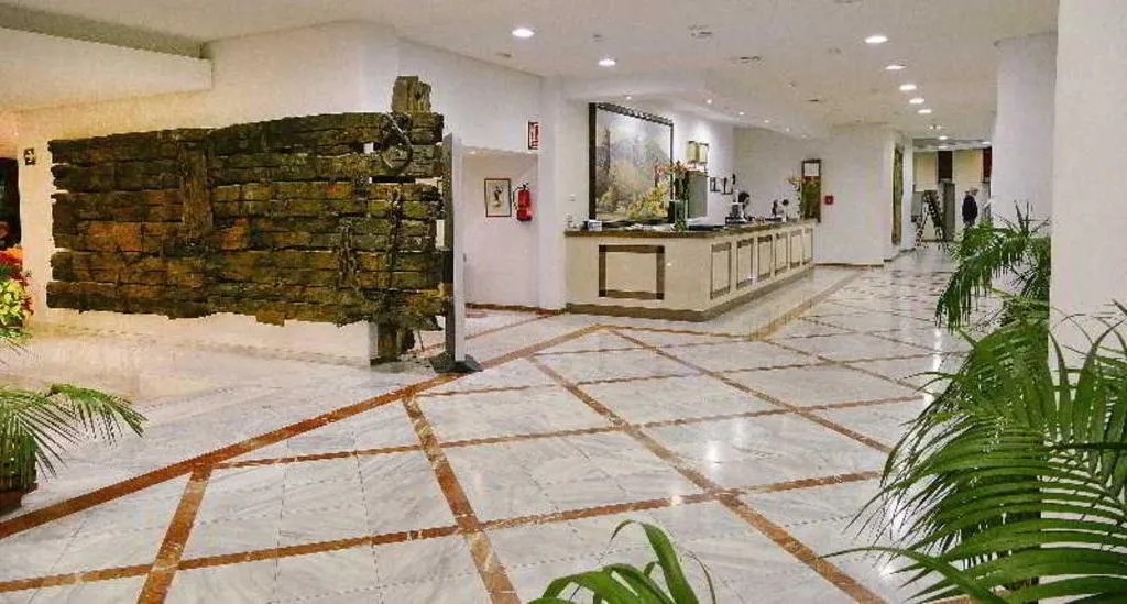 Lobby, Fergus Puerto de la Cruz, Tenerife