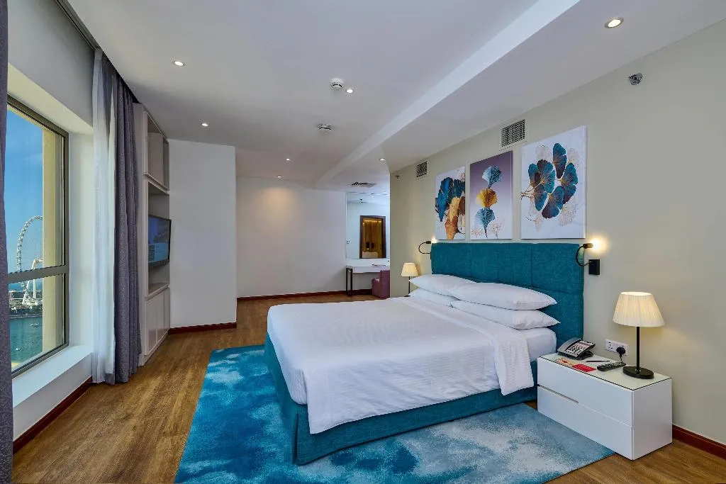 SUITE PARTIAL SEA VIEW Room, Ramada Hotel & Suites by Wyndham JBR, Dubai