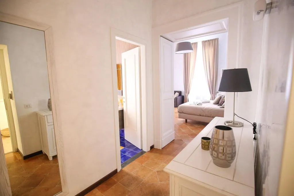 Room, Hotel Napoli Mia, Naples