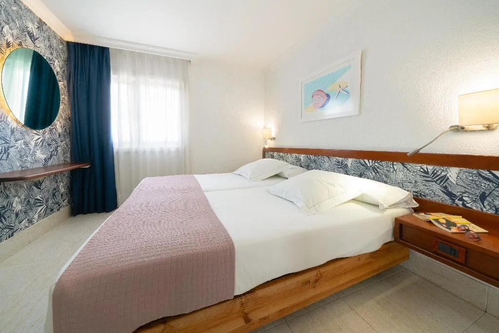 APARTMENT TWO BEDROOMS Room, Plus Fariones Apartamentos, Lanzarote