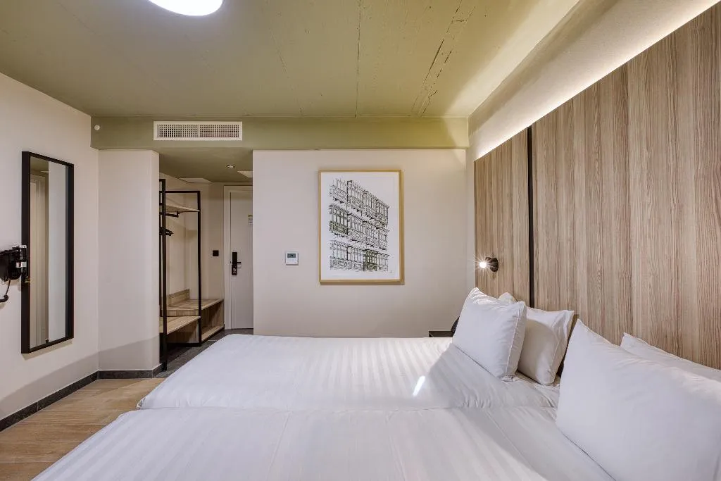 SINGLE SUPERIOR Room, Vita Hotel, Malta