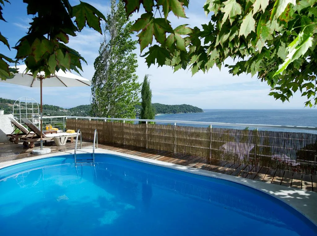 JUNIOR SUITE SEA VIEW WITH PRIVATE POOL Room, Atrium Hotel Skiathos, Skiathos