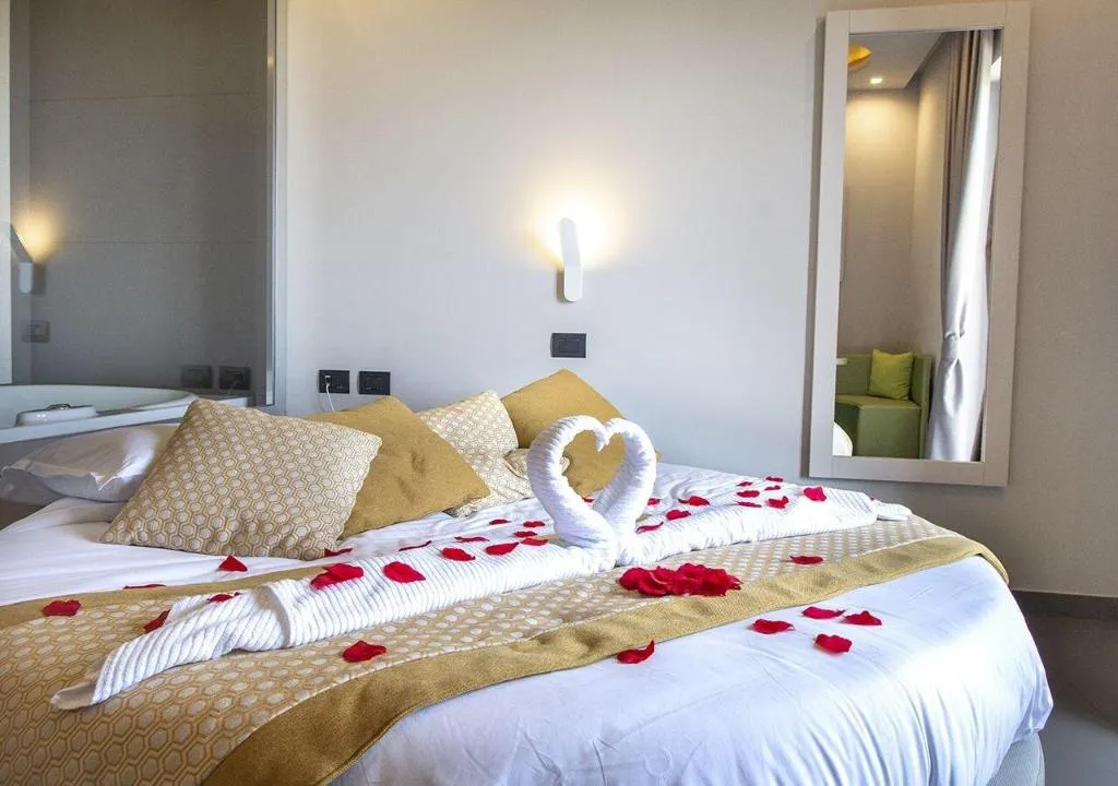 Room, Hotel Miramare, Naples